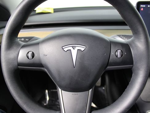 Used 2022 Tesla Model 3 Long Range AWD/4WD image 14