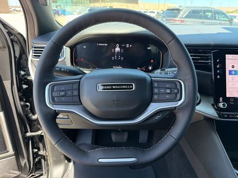 New 2026 Jeep Grand Wagoneer Limited AWD/4WD image 11