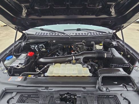 Used 2024 Ford Expedition Max Limited image 24