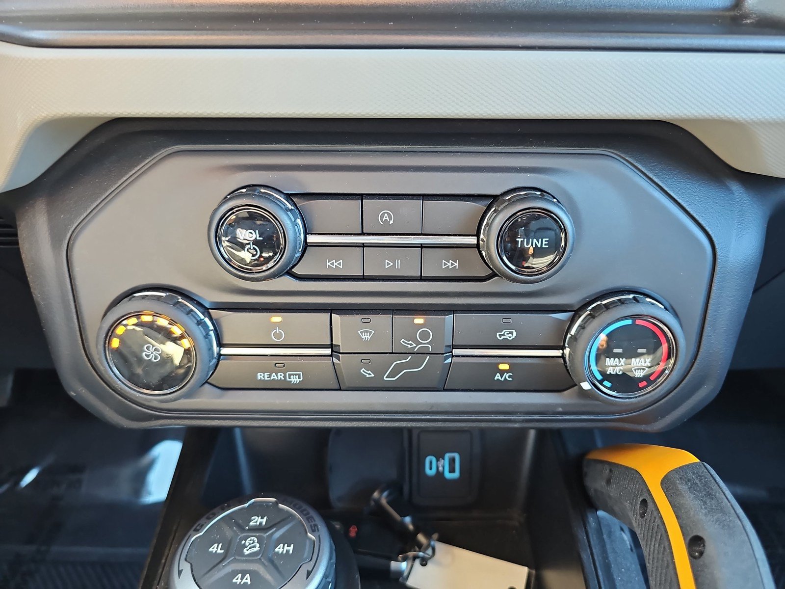 Used 2022 Ford Bronco Badlands AWD/4WD image 20