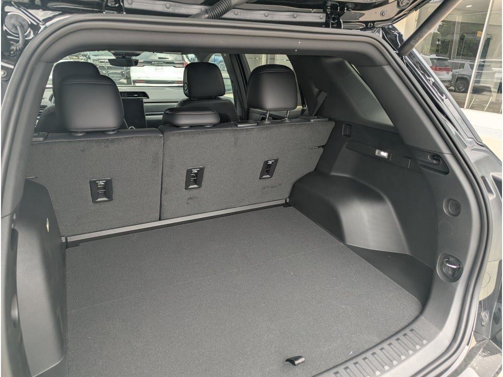New 2026 GMC Terrain AT4 w/ Technology Package II AWD/4WD image 10