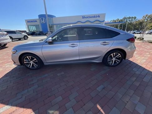 Used 2023 Honda Civic LX image 30