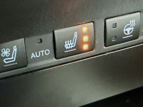 Certified 2025 Lexus ES 300h w/ Premium Package image 20