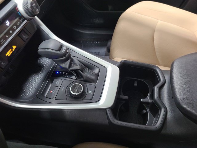 Used 2022 Toyota RAV4 XLE w/ Convenience Package AWD/4WD image 31