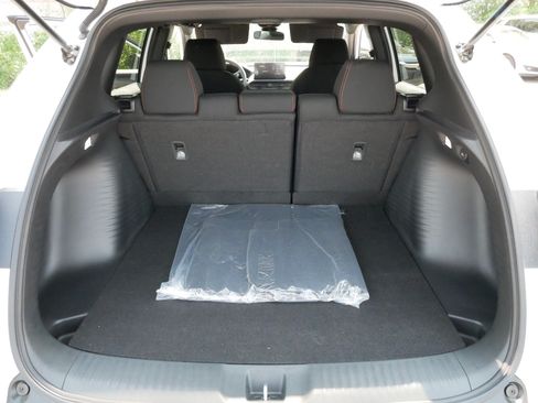 Certified 2027 Honda HR-V Sport image 18