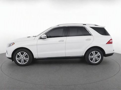 Used 2016 Mercedes-Benz GL 450 4MATIC image 4