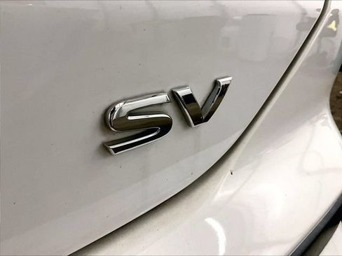 Used 2022 Nissan Kicks SV FWD image 13