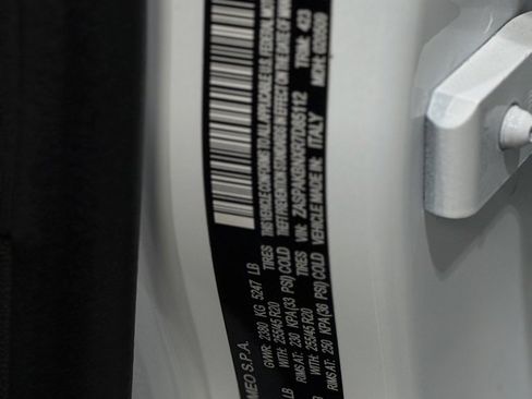 Used 2024 Alfa Romeo Stelvio Veloce image 35