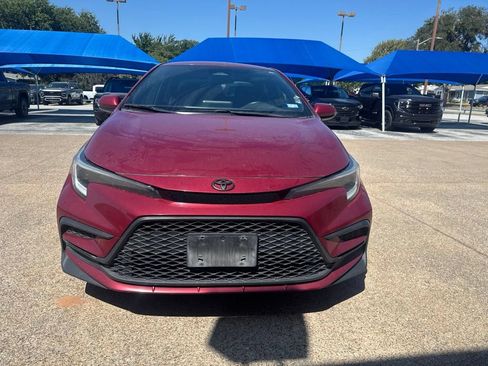 Used 2023 Toyota Corolla SE FWD image 2