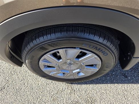 New 2026 Nissan Kicks S image 17