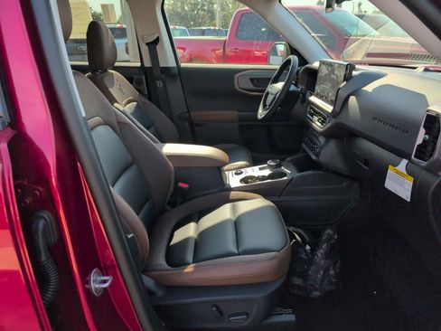 New 2025 Ford Bronco Sport Outer Banks w/ Outer Banks Tech Package+ image 12