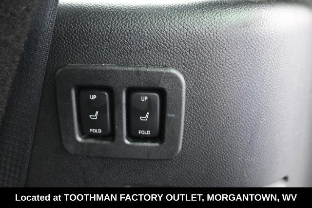 Used 2015 Lincoln Navigator 2WD image 8