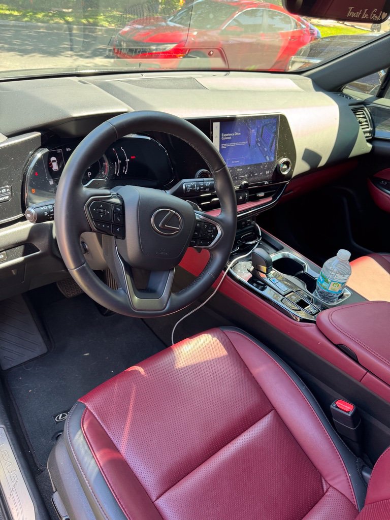 Used 2024 Lexus NX 250 FWD image 16