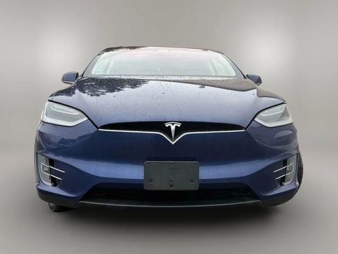 Used 2017 Tesla Model X 100D AWD/4WD image 3