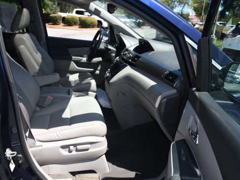 Used 2017 Honda Odyssey EX-L image 21