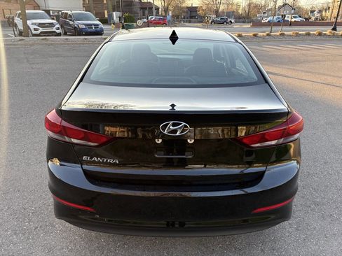 Used 2017 Hyundai Elantra Value Edition image 9