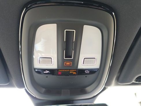 New 2026 Volvo XC60 B5 Ultra w/ Climate Package AWD/4WD image 35