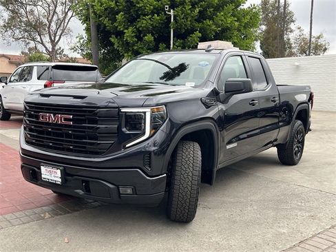 New 2026 GMC Sierra 1500 Elevation w/ LPO, Elevation Black Package image 7