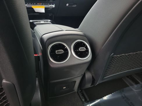 Certified 2026 Mercedes-Benz CLA 250 image 7