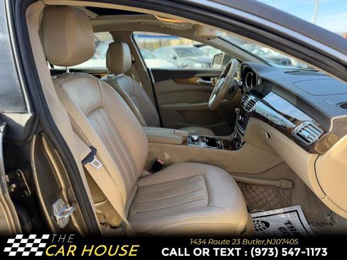 Used 2012 Mercedes-Benz CLS 550 image 22