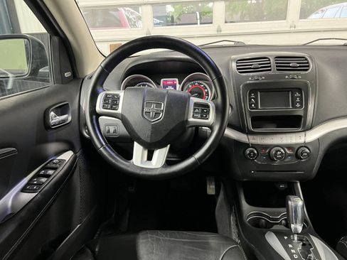 Used 2012 Dodge Journey Crew w/ Flexible Seating Group FWD image 8