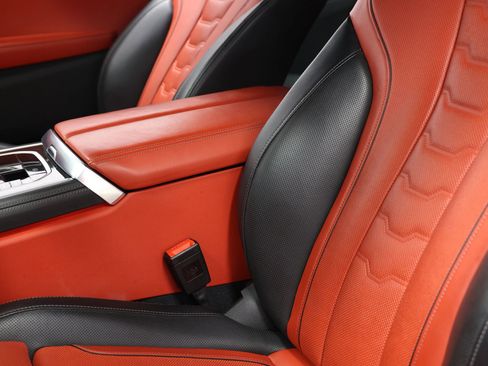 Used 2023 BMW M850i xDrive Coupe image 18