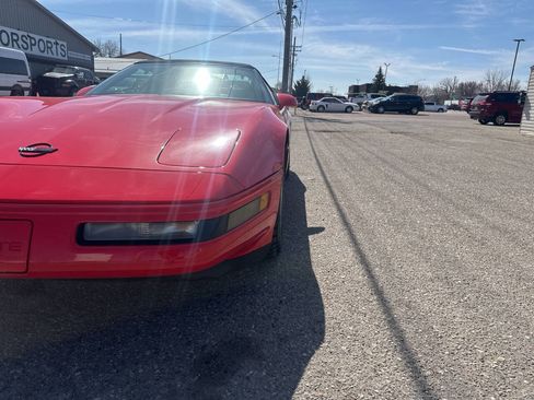Used 1994 Chevrolet Corvette Convertible image 13