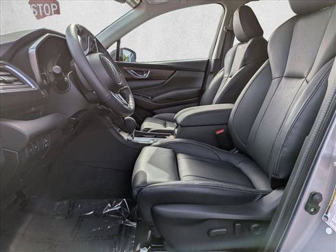 Certified 2025 Subaru Ascent Touring AWD/4WD image 4