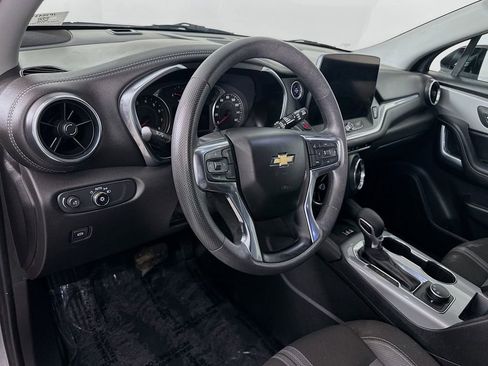 Used 2023 Chevrolet Blazer LT w/ Convenience Package FWD image 16