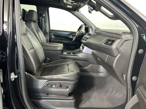 Used 2021 GMC Yukon SLT w/ SLT Luxury Plus Package AWD/4WD image 26