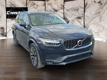 Used 2021 Volvo XC90 T5 Momentum w/ Climate Package