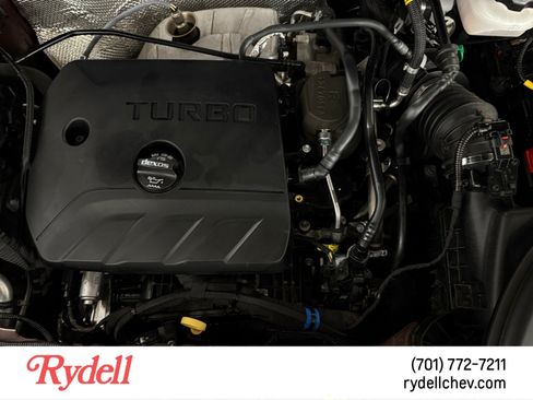Used 2022 Buick Encore GX Select AWD/4WD image 19