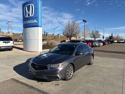 Used 2020 Acura TLX 2.4L image 2