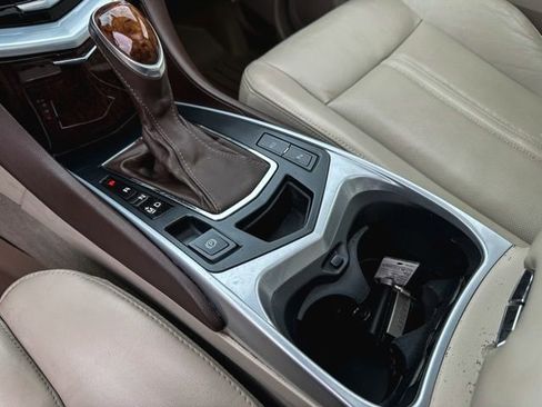 Used 2013 Cadillac SRX Performance FWD image 19