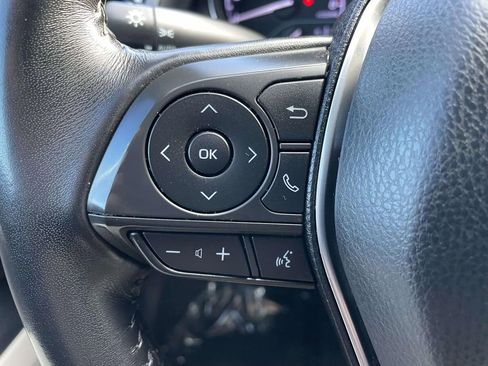 Used 2019 Toyota Camry SE image 31