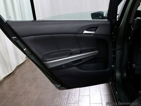 Used 2010 Honda Accord EX-L image 24
