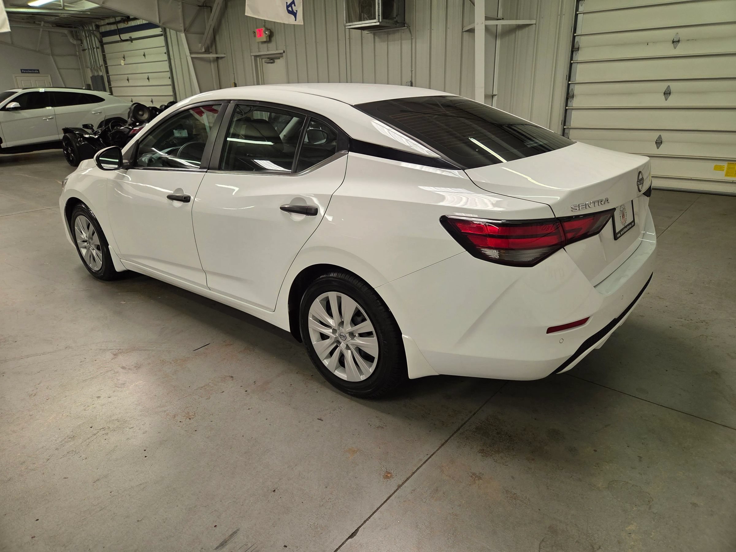 Used 2024 Nissan Sentra S FWD image 4