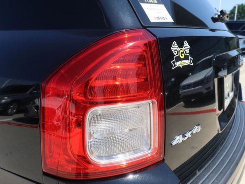 Used 2013 Jeep Compass Sport image 10