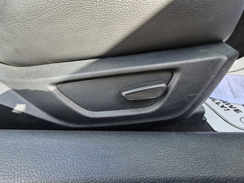 Used 2023 Ford Mustang Premium image 26