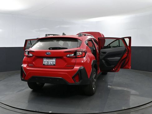 Used 2025 Subaru Crosstrek 2.5i Premium AWD/4WD image 27