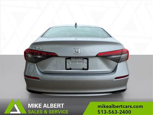 Used 2022 Honda Civic EX image 6