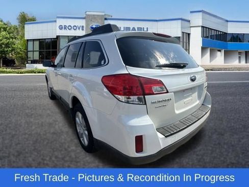 Used 2012 Subaru Outback 2.5i Premium w/ Popular Pkg 1B AWD/4WD image 3