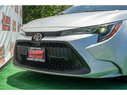 Used 2022 Toyota Corolla LE w/ Carpet Mat Package (TMS) FWD image 7