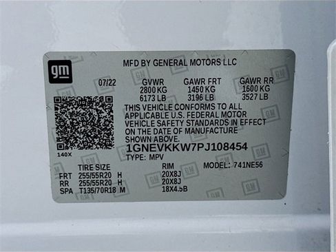 Used 2023 Chevrolet Traverse Premier image 35