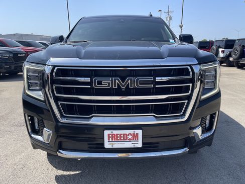 Used 2021 GMC Yukon XL SLT w/ SLT Luxury Plus Package RWD image 9