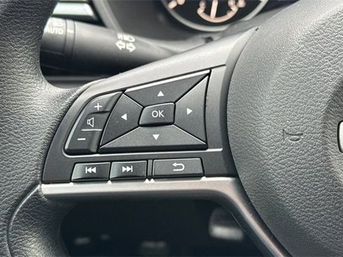 Used 2024 Nissan Altima 2.5 SV image 36