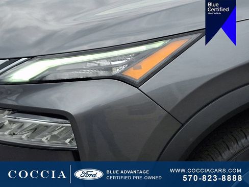 Used 2021 Nissan Rogue SV w/ Premium Package AWD/4WD image 9