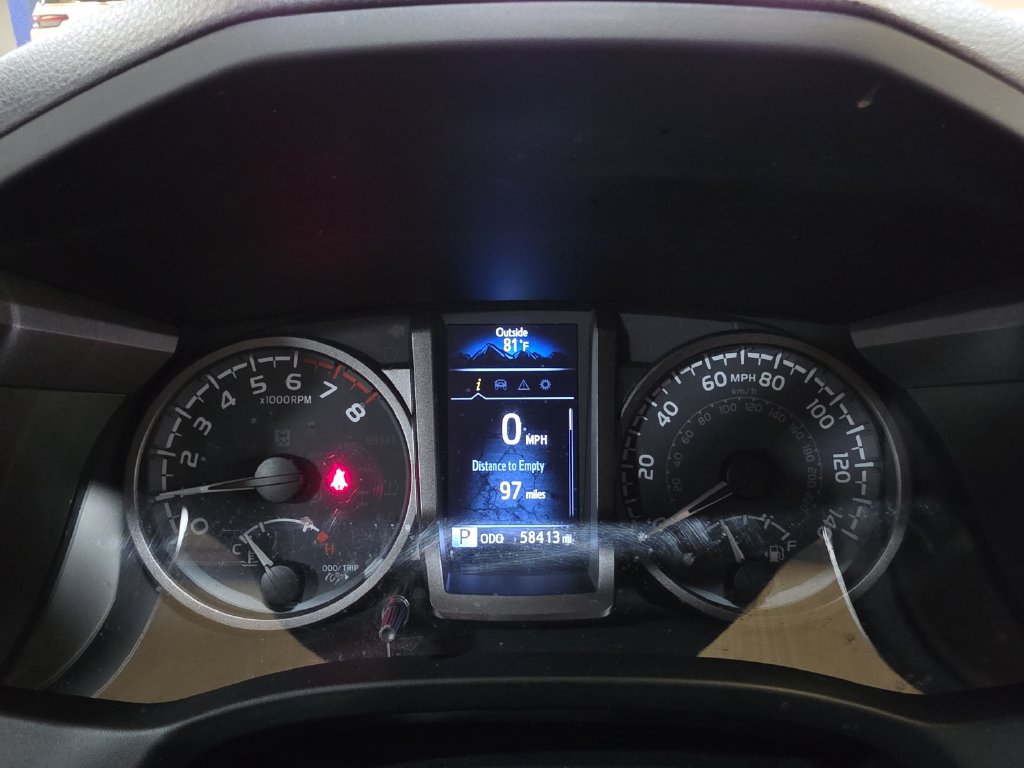 Used 2020 Toyota Tacoma TRD Off-Road w/ Technology Package AWD/4WD image 29
