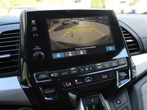 Used 2019 Honda Odyssey EX-L image 11