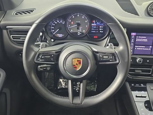 Certified 2022 Porsche Macan S AWD/4WD image 29